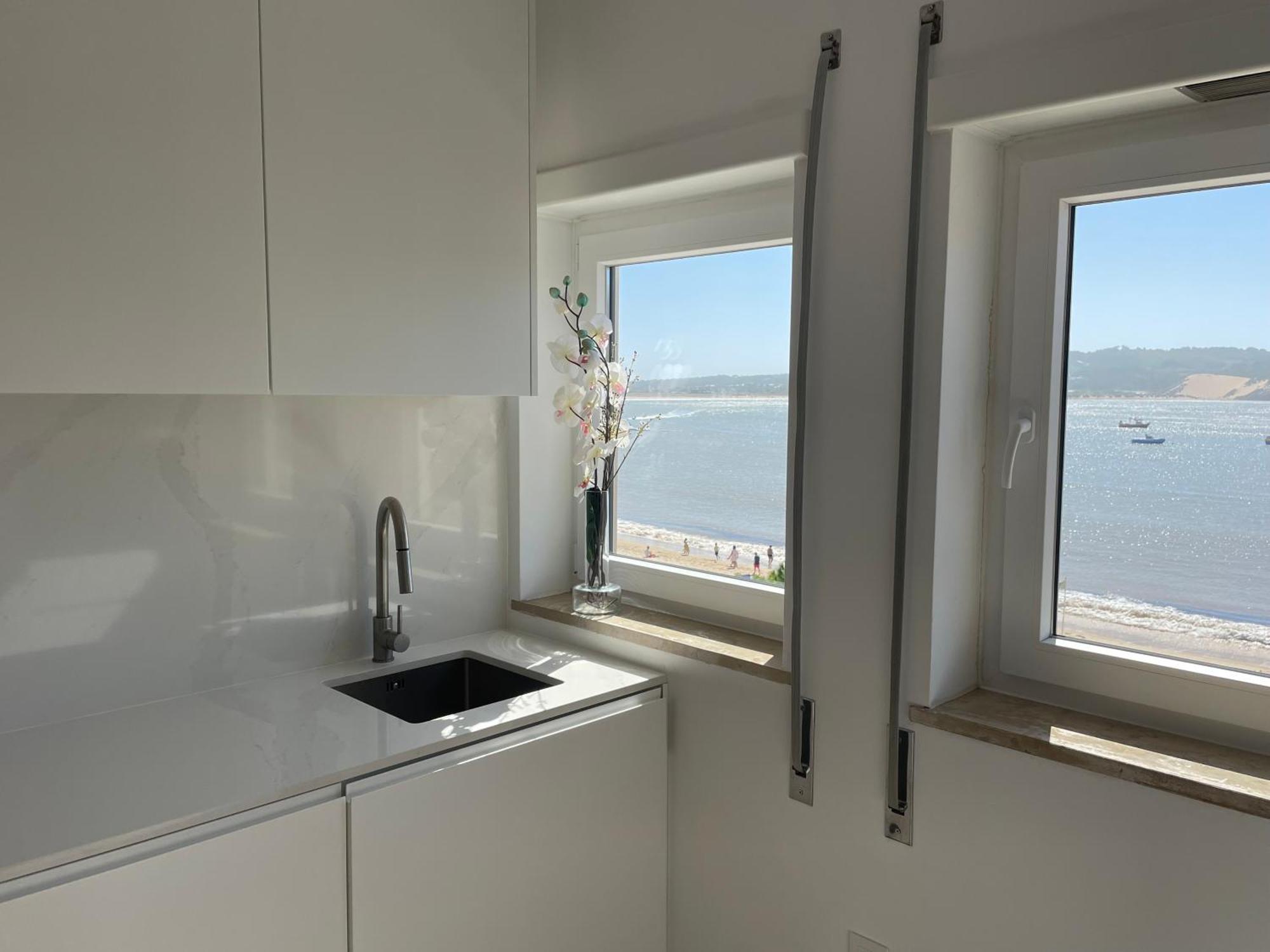Apartamento Em Frente A Praia São Martinho do Porto Exterior foto